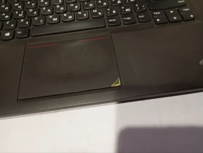 Ультрабук Б-клас Lenovo ThinkPad T440 / 14" (1366x768) TN / Intel Core i5-4300U (2 (4) ядра по 1.9 - 2.9 GHz) / 8 GB DDR3 / 256 GB SSD / Intel HD Graphics 4400 / WebCam б/в - зображення 8