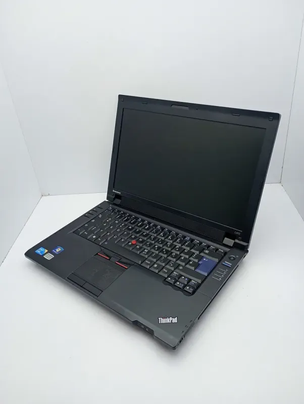 Ноутбук Lenovo ThinkPad T412 / 14" (1366x768) TN / Intel Core i5-520M (2 (4) ядра по 2.4 - 2.93 GHz) / 6 GB DDR3 / 250 GB HDD / Intel HD Graphics / WebCam б/в - зображення 4