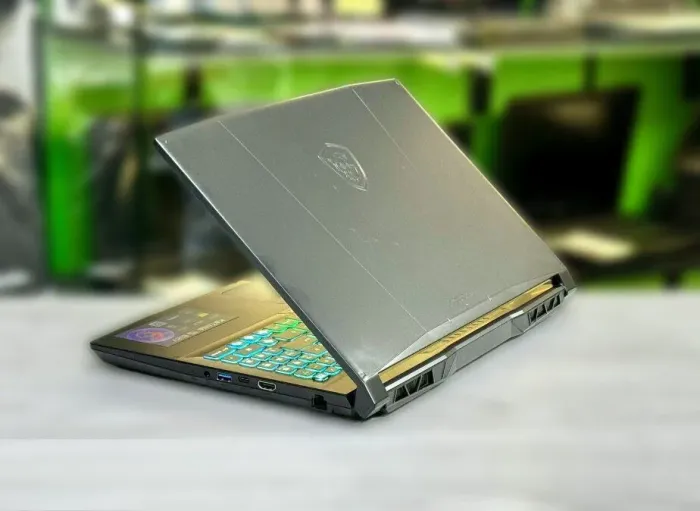 Ігровий ноутбук Б-клас MSI Katana 15 B13V / 15.6" (1920x1080) IPS / Intel Core i7-12650H (10 (16) ядер по 2.3 - 4.7 GHz) / 16 GB DDR5 / 512 GB SSD M.2 / nVidia GeForce RTX 4070, 8 GB GDDR6, 128-bit / WebCam / Win 11 Home б/в - зображення 5