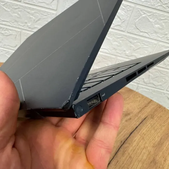 Ультрабук Б-клас Asus Zenbook Q410V / 14.5" (2880x1800) IPS Touch / Intel Core i5-13500H (12 (16) ядер по 3.5 -4.7 GHz) / 8 GB DDR4 / 512 GB SSD NVMe / Intel Iris Xe Graphics / WebCam б/в - зображення 9