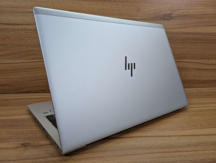 Ультрабук HP EliteBook 850 G5 / 15.6" (1920x1080) IPS / Intel Core i5-8250U (4 (8) ядра по 1.6 - 3.4 GHz) / 16 GB DDR4 / 512 GB SSD / Intel UHD Graphics 620 / WebCam / TouchID / Windows 10 б/в - зображення 7