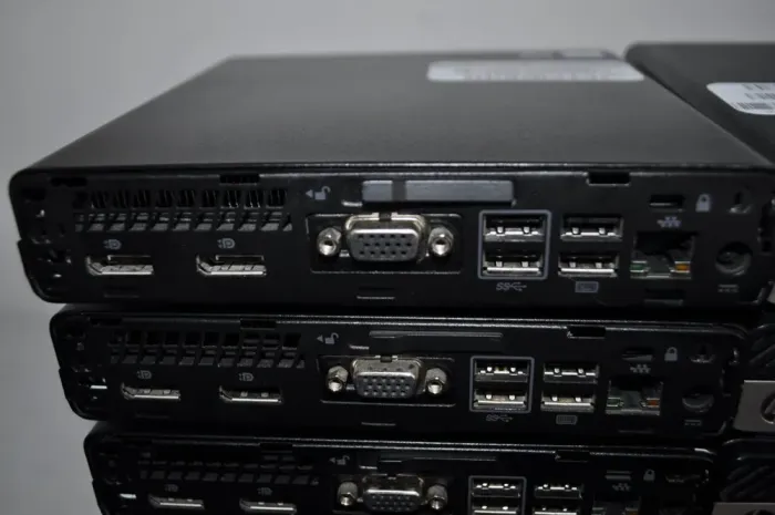 Неттоп HP ProDesk 600 G3 Mini PC USFF / Intel Core i3-7100T (2 (4) ядра по 3.4 GHz) / 16 GB DDR4 / 500 GB SSD / Intel HD Graphics 630 / Windows 11 Pro + Блок живлення б/в - зображення 4