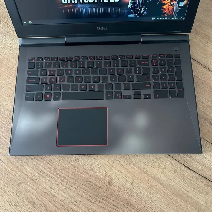Ігровий ноутбук Б-клас Dell Inspiron 15 7577 / 15.6" (1920x1080) IPS / Intel Core i5-7300HQ (4 ядра по 2.5 - 3.5 GHz) / 8 GB DDR4 / 256 GB SSD / nVidia GeForce GTX 1060 Max-Q, 6 GB GDDR5, 192-bit / WebCam б/в - зображення 7