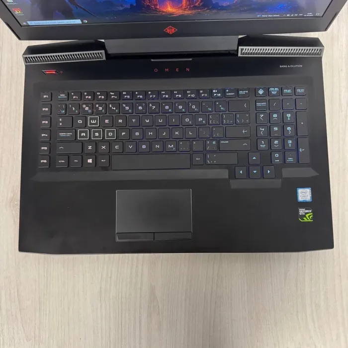 Ігровий ноутбук Б-класу HP Omen 17t-an100ca / 17.3" (1920x1080) IPS / Intel Core i7-8750H (6 (12) ядер по 2.2 - 4.1 GHz) / 12 GB DDR4 / 128 GB SSD NVMe + 500 GB HDD / nVidia GeForce GTX 1050 Ti, 4 GB GDDR5, 128-bit / WebCam б/в - зображення 7