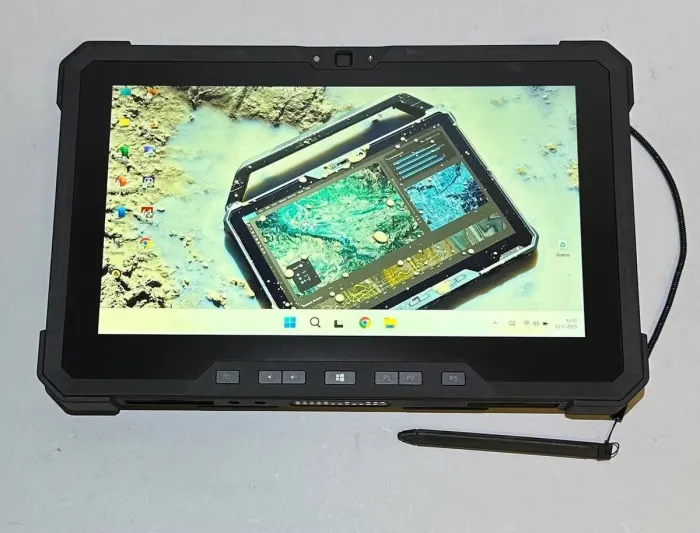 Захищений планшет Dell Latitude 7212 Rugged Extreme / 11,6'' (1920x1080) IPS / Intel Core i5-7300U (2 (4) ядра по 2,6 - 3,5 ГГц) / 8 ГБ DDR3 / 256 ГБ SSD / Intel HD Graphics 620 / WebCam б/в - зображення 8
