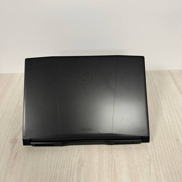 Ігровий ноутбук Б-класу MSI Katana 15 B12VGK / 15.6" (1920x1080) IPS / Intel Core i7-12650H (10 (16) ядер по 3,5 - 4,7 ГГц) / 16 ГБ DDR5 / 1000 ГБ SSD NVMe / nVidia GeForce RTX 4070, 8 ГБ GDDR6, 128-bit / WebCam б/в - зображення 3