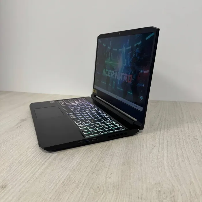 Ігровий ноутбук Acer Nitro 5 AN515-45 / 15,6" (1920x1080) IPS / AMD Ryzen 5 5600H (6 (12) ядер по 3,3 - 4,2 ГГц) / 16 ГБ DDR4 / 512 ГБ SSD / nVidia GeForce RTX 3060, 6 ГБ GDDR6, 192-біт / Веб-камера б/в - зображення 6