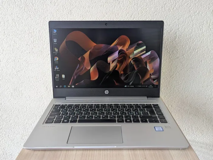 Ноутбук Б-клас HP ProBook 440 G6 / 14" (1920x1080) TN / Intel Core i3-8145U (2 (4) ядра по 2.1 - 3.9 GHz) / 8 GB DDR4 / 128 GB SSD / Intel UHD Graphics 620 / WebCam б/в - зображення 2