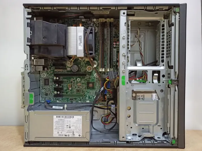 Комп'ютер HP ProDesk 600 G1 SFF / Intel Core i5-4460 (4 ядра по 3.2 - 3.4 GHz) / 16 GB DDR3 / 500 GB HDD / Intel HD Graphics 4600 б/в - зображення 14