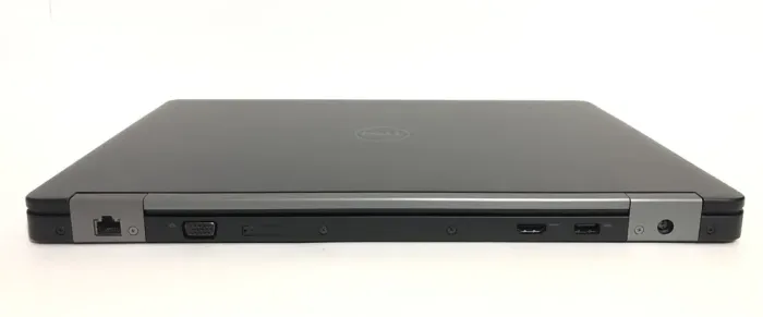 Ігровий ноутбук Б-клас Dell Latitude E5570 / 15.6" (1920x1080) IPS / Intel Core i7-6820HQ (4 (8) ядра по 2.7 - 3.6 GHz) / 16 GB DDR4 / 256 GB SSD / AMD Radeon R7 M370, 2 GB GDDR5, 128-bit / WebCam / Win 10 Pro б/в - зображення 3