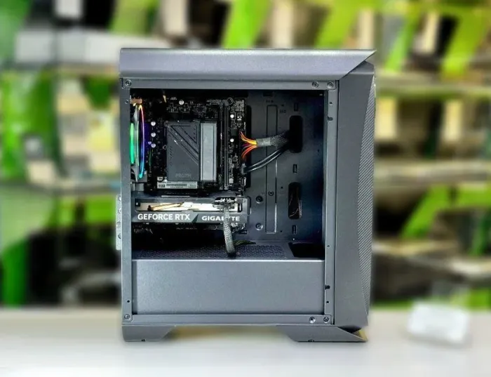 Ігровий ПК AeroCool Aero One Eclipse Tower / Intel Core i5-12400F (6 (12) ядер по 2.5 - 4.4 GHz) / 32 GB DDR4 / 512 GB SSD / nVidia GeForce RTX 4060, 8 GB GDDR6, 128-bit / 500W / Win 11 - зображення 4