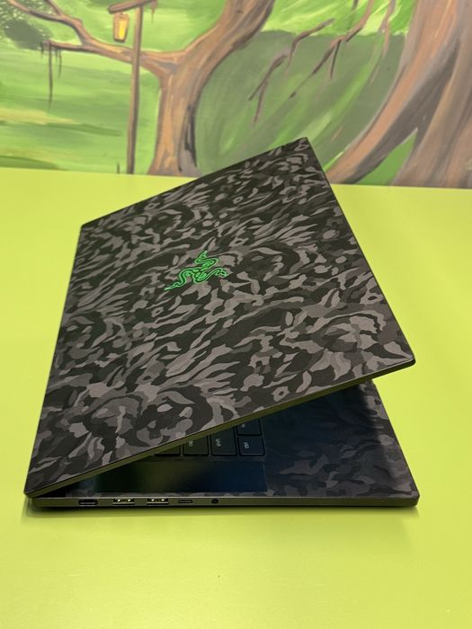 Ігровий ноутбук Razer Blade 15 / 15.6" (2560x1440) IPS / Intel Core i7-13800H (14 (20) ядер по 2.5 - 5.2 GHz) / 16 GB DDR5 / 1000 GB SSD / nVidia GeForce RTX 4070, 8 GB GDDR6, 128-bit / WebCam / HDMI б/в - зображення 5