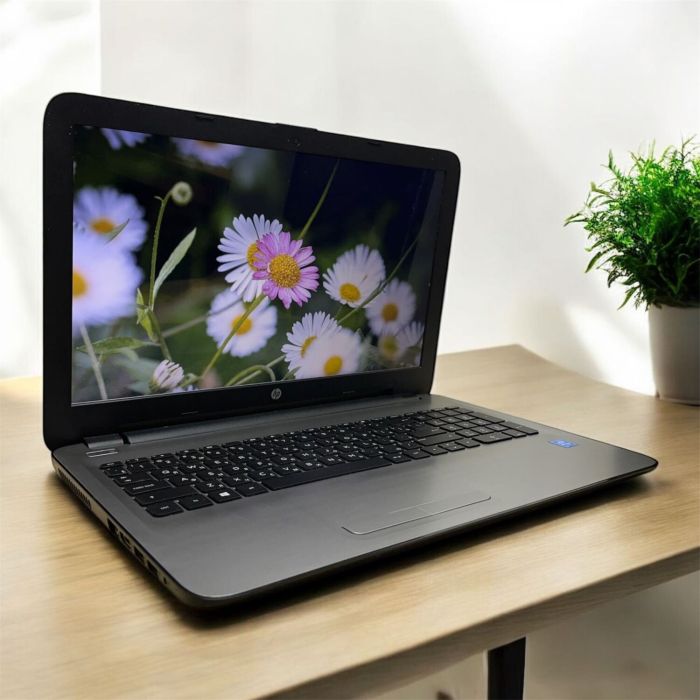 Ноутбук Б-клас HP 15-ay087ur / 15.6" (1366x768) TN / Intel Pentium N3710 (4 ядра по 1.6 - 2.56 GHz) / 4 GB DDR3 / 500 GB HDD / Intel HD Graphics / WebCam / Акб не працює б/в - изображение 4