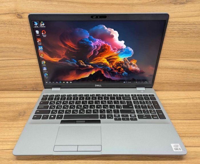 Мобільна робоча станція Dell Precision 3551 / 15,6" (1920x1080) IPS / Intel Core i9-10885H (8 (16) ядер по 2,4 - 5,3 ГГц) / 32 ГБ DDR4 / 1000 ГБ SSD / nVidia Quadro P620, 4 ГБ GDDR5, 128-біт / WebCam / Windows 10 б/в - изображение 2