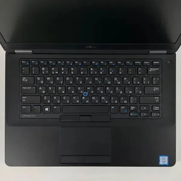 Ультрабук Dell Latitude E5470 / 14" (1366x768) TN / Intel Core i5-6440HQ (4 ядра по 2.6 - 3.5 GHz) / 8 GB DDR4 / 256 GB SSD / Intel HD Graphics 530 / VGA / HDMI б/в - зображення 3