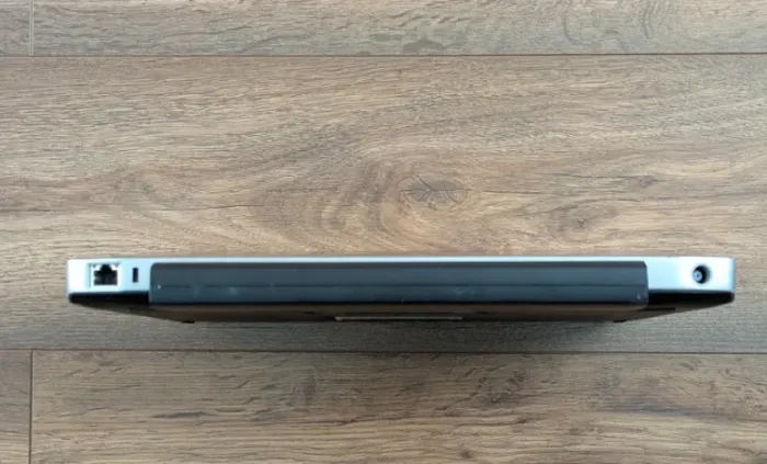 Нетбук Dell Latitude E6220 / 12.5" (1366x768) TN / Intel Core i5-2520M (2 (4) ядра по 2.5 - 3.2 GHz) / 4 GB DDR3 / 500 GB HDD / Intel HD Graphics 3000 / HDMI / WebCam б/в - зображення 6