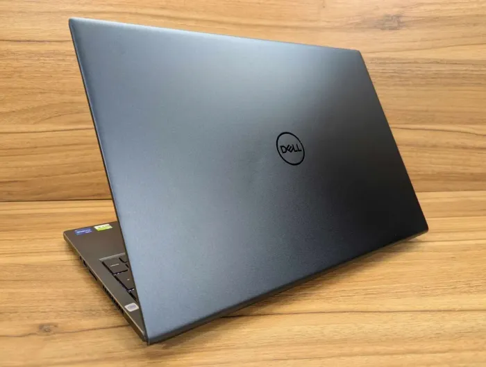 Ігровий ноутбук Dell Inspiron 16 7610 / 16" (3072x1920) IPS / Intel Core i7-11800H (8 (16) ядер по 2,3 - 4,6 ГГц) / 32 ГБ DDR4 / 1000 ГБ SSD / nVidia GeForce RTX 3060, 6 ГБ GDDR6, 192-біт / Веб-камера / Windows 11 б/в - зображення 7