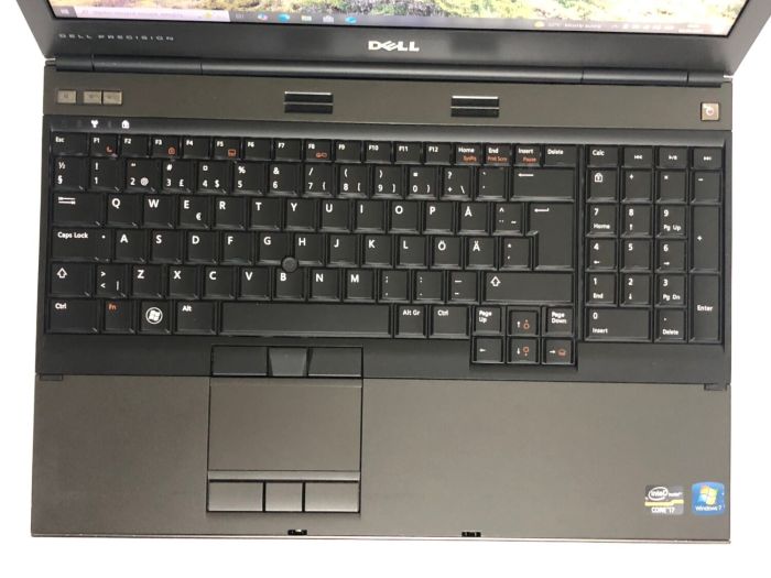 Мобільна робоча станція Б-класу Dell Precision M4600 / 15.6" (1920x1080) TN / Intel Core i7-2960XM (4 (8) ядра по 2,7 - 3,7 ГГц) / 16 ГБ DDR3 / 240 ГБ SSD / nVidia Quadro 2000M, 2 ГБ GDDR3, 128-біт / WebCam / DVD-ROM б/в - зображення 8