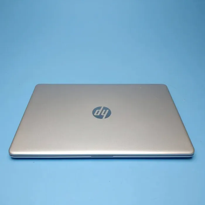 Ультрабук HP 15-dy1073nr / 15.6" (1366x768) TN / Intel Core i5-1035G4 (4 (8) ядра по 1.1 - 3.7 GHz) / 8 GB DDR4 / 256 GB SSD / Intel Iris Plus Graphics / WebCam / Win 10 Home б/в - зображення 6