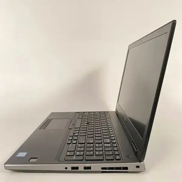 Мобільна робоча станція Dell Precision 7530 / 15.6" (1920x1080) IPS / Intel Core i7-8850H (6 (12) ядер по 2.6 - 4.3 GHz) / 16 GB DDR4 / 512 GB SSD / nVidia Quadro P2000, 4 GB GDDR5, 128-bit / WebCam / HDMI б/в - зображення 5