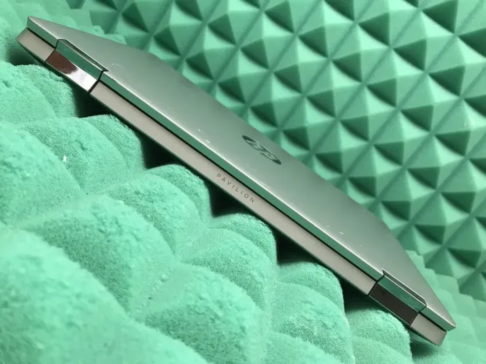 Ноутбук-трансформер Б-клас HP Pavilion x360 Convertible 14m-dh1 / 14" (1366x768) TN Touch / Intel Core i5-10210U (4 (8) ядра по 1.6 - 4.2 GHz) / 8 GB DDR4 / 256 GB SSD M.2 / Intel UHD Graphics / WebCam / HDMI б/в - зображення 7