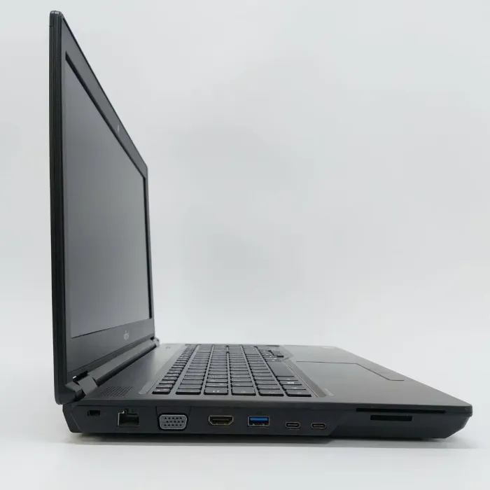 Мобільна робоча станція Fujitsu Celsius H780 / 15,6" (1920x1080) IPS / Intel Core i7-8750H (6 (12) ядер по 2,2 - 4,1 ГГц) / 32 ГБ DDR4 / 512 ГБ SSD / nVidia Quadro P600, 4 ГБ GDDR5, 128-біт / Веб-камера / Windows 11 Pro б/в - зображення 4