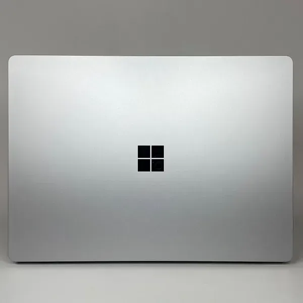 Ультрабук Microsoft Surface Laptop 4 / 13.5" (2256x1504) IPS Touch / AMD Ryzen 5 4680U (6 (12) ядер по 2.2 - 4.0 GHz) / 8 GB DDR4 / 256 GB SSD / AMD Radeon RX Vega 7 / WebCam / USB Type-C б/в - зображення 7