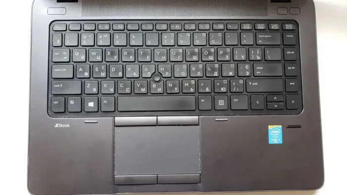 Мобільна робоча станція HP ZBook 14 G2 / 14" (1920x1080) IPS / Intel Core i7-5600U (2 (4) ядра по 2.6 - 3.2 GHz) / 16 GB DDR3 / 256 GB SSD + 500 GB HDD / AMD FirePro M4150, 1 GB GDDR5, 128-bit / WebCam б/в - зображення 3