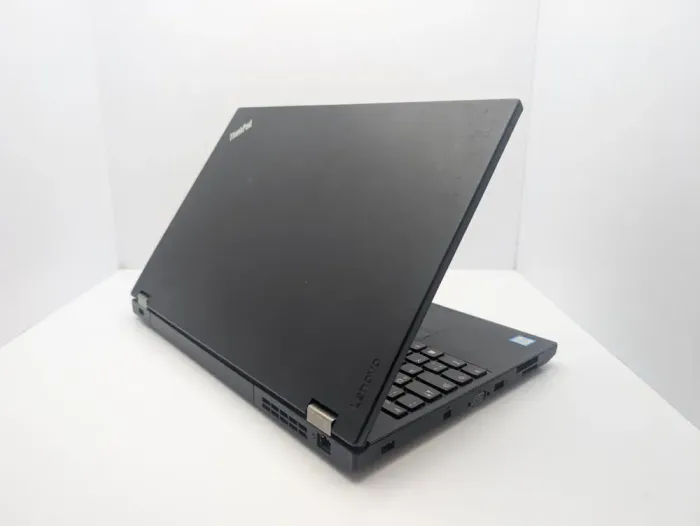 Ноутбук Lenovo ThinkPad L560 / 15.6" (1366x768) TN / Intel Core i5-6300U (2 (4) ядра по 2.4 - 3.0 GHz) / 6 GB DDR3 / 128 GB SSD / Intel HD Graphics 520 / WebCam б/в - зображення 8