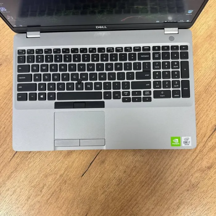 Мобільна робоча станція Б-клас Dell Precision 3551 / 15.6" (1920x1080) IPS / Intel Core i7-10850H (6 (12) ядра по 2.7 - 5.1 GHz) / 16 GB DDR4 / 512 GB SSD / nVidia Quadro P620, 4 GB GDDR5, 128-bit / WebCam б/в - зображення 7