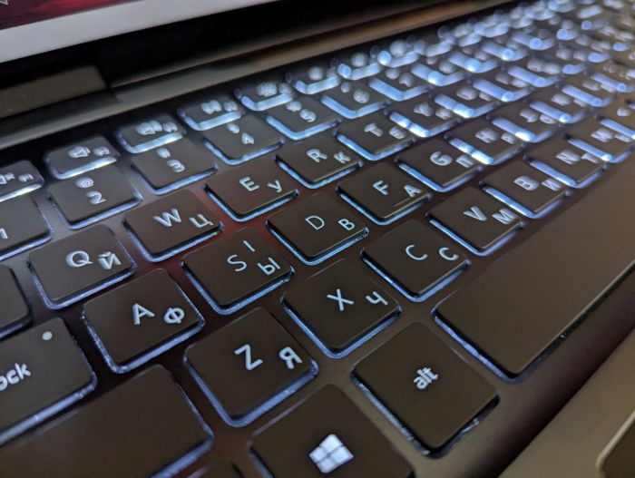 Ноутбук-трансформер Dell Inspiron 7506 / 15.6" (3840x2160) IPS Touch / Intel Core i7-10510U (4 (8) ядра по 1.8 - 4.9 GHz) / 16 GB DDR4 / 512 GB SSD / nVidia GeForce MX330, 2 GB GDDR5, 64-bit / WebCam / TouchID / Windows 10 б/в - зображення 6