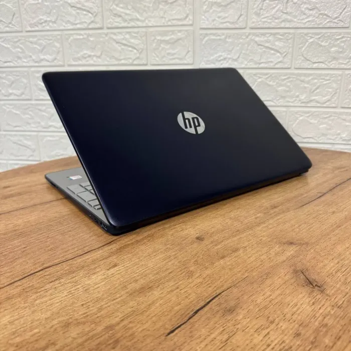 Ультрабук Б-клас HP 15-dy2762wm / 15.6" (1920x1080) TN / Intel Core i7-1165G7 (4 (8) ядра по 2.8 - 4.7 GHz) / 16 GB DDR4 / 512 GB SSD / Intel Iris Xe Graphics / WebCam б/в - зображення 6