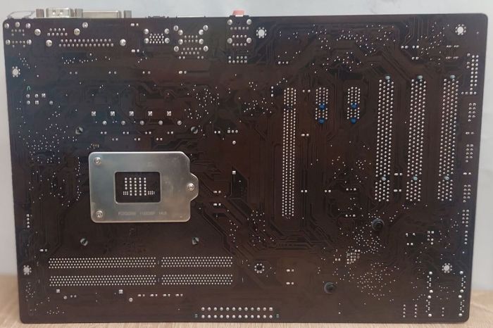 Комплект: Материнська плата Asus P8H61 / LGA1155 / Intel Core i5-2500 (4 ядра по 3.3 - 3.7 GHz) / 16 GB DDR3 + Кулер б/в - зображення 4