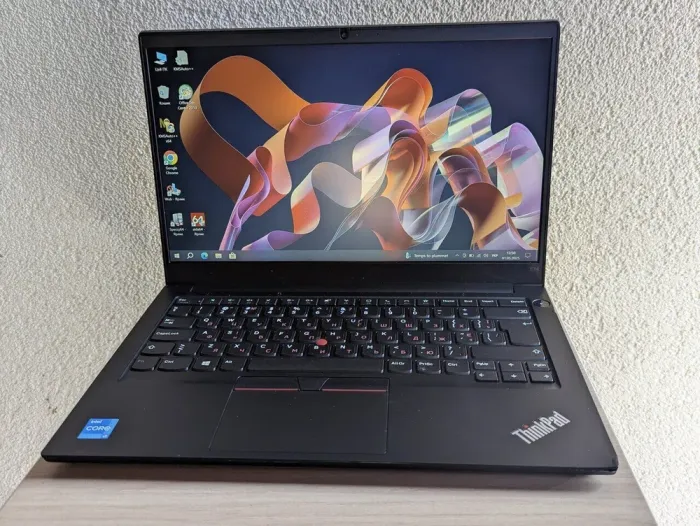 Ультрабук Б-клас Lenovo ThinkPad E14 Gen 2 / 14" (1920x1080) IPS / Intel Core i3-1115G4 (2 (4) ядра по 1.7 - 4.1 GHz) / 16 GB DDR4 / 256 GB SSD M.2 / Intel UHD Graphics / WebCam б/в - зображення 2