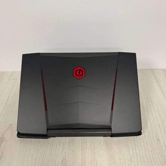 Ігровий ноутбук Б-класу CyberPower Tracer NFSV1511 / 15.6" (1920x1080) IPS / Intel Core i7-6700HQ (4 (8) ядра по 2,6 ГГц - 3,5 ГГц) / 16 ГБ DDR4 / 500 ГБ SSD / nVidia GeForce GTX 965M, 4 ГБ GDDR5, 128-bit / WebCam б/в - изображение 8