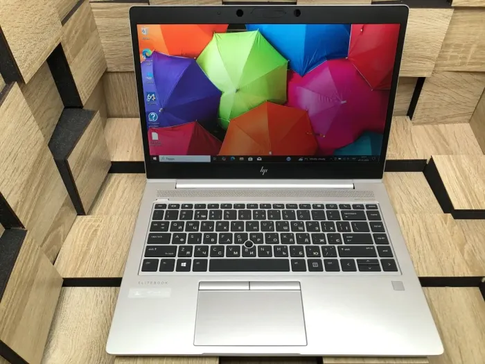 Ультрабук HP Elitebook 745 G5 / 14" (1920x1080) IPS / AMD Ryzen 7 Pro 2700U (4 (8) ядра по 2.2 - 3.8 GHz) / 8 GB DDR4 / 256 GB SSD M.2 / AMD Radeon Vega 10 Graphics / WebCam / Fingerprint / HDMI б/в - зображення 2