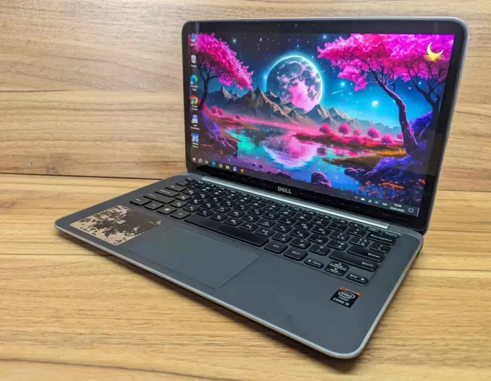 Ноутбук Dell XPS 13-9333 / 13.3" (1920x1080) IPS Touch / Intel Core i3-4010U (2 (4) ядра по 1.7 GHz) / 8 GB DDR3 / 256 GB SSD / Intel HD Graphics 4400 / WebCam / Windows 10 б/в - зображення 5