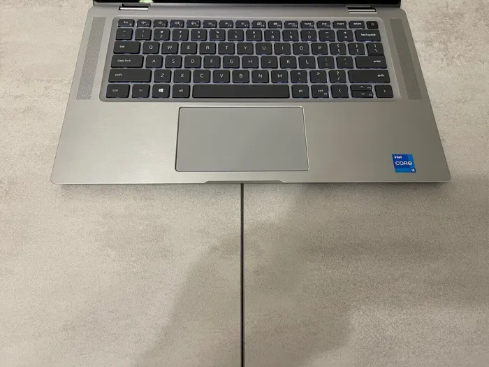 Ноутбук-трансформер Б-клас Dell Latitude 9520 2-in-1 / 15.6" (1920x1080) IPS Touch / Intel Core i5-1145G7 (4 (8) ядер по 4.4 GHz) / 16 GB DDR4 / 256 GB SSD M.2 / Intel Iris Xe Graphics / WebCam б/в - зображення 5