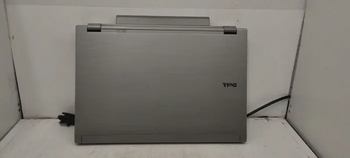 Ноутбук Dell Latitude E6510 / 15.6" (1920x1080) TN / Intel Core i7-640M (2 (4) ядра по 2.8 - 3.46 GHz) / 8 GB DDR3 / 256 GB SSD / nVidia NVS 3100M, 512 MB GDDR3, 64-bit / WebCam / DVD-ROM б/в - зображення 6