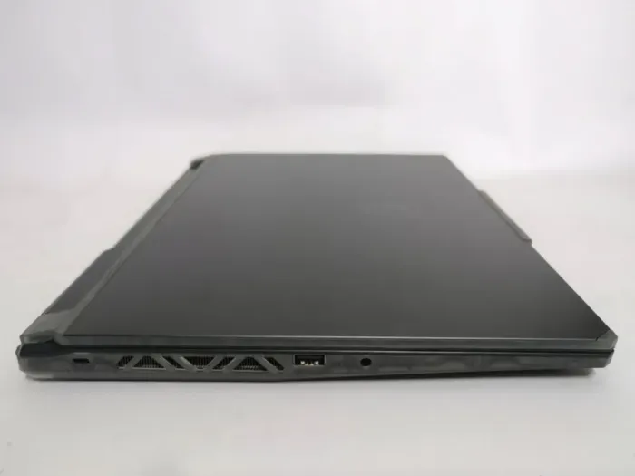 Ігровий ноутбук MSI Cyborg 15 A12VE / 15.6" (1920x1080) IPS / Intel Core i5-12450H (8 (12) ядер по 3.3 - 4.4 GHz) / 8 GB DDR5 / 512 GB SSD M.2 / nVidia GeForce RTX 4050, 6 GB GDDR6, 96-bit / WebCam / Win 11 Home - зображення 5