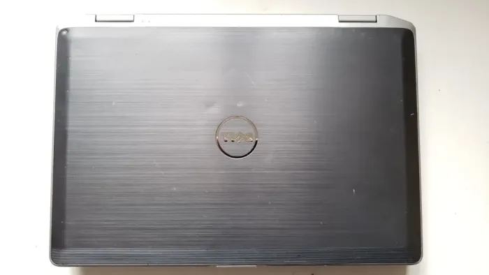 Ноутбук Dell Latitude E6420 / 14" (1600x900) TN / Intel Core i7-2620M (2 (4) ядра по 2.7 - 3.4 GHz) / 8 GB DDR3 / 256 GB SSD / Intel HD Graphics 3000 / WebCam б/в - зображення 8