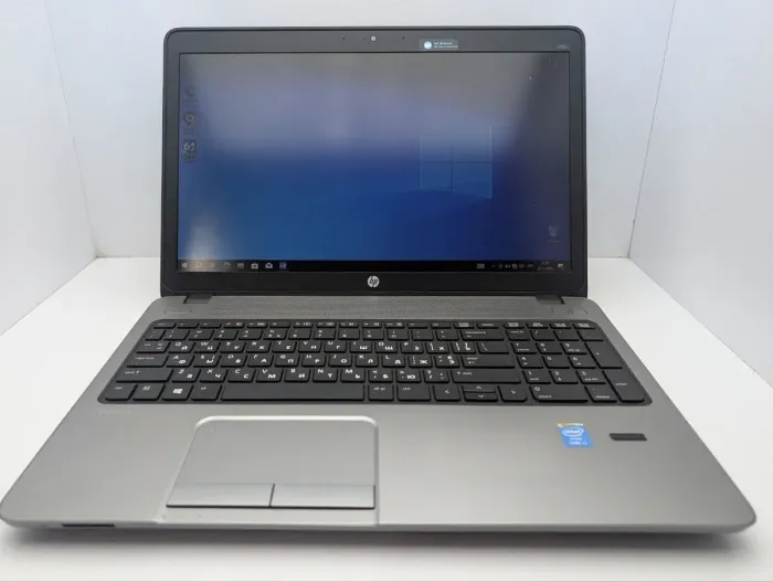 Ноутбук HP ProBook 450 G1 / 15.6" (1366x768) TN / Intel Core i5-4200M (2 (4) ядра по 2.5 - 3.1 GHz) / 8 GB DDR3 / 128 GB SSD / Intel HD Graphics 4600 / WebCam б/в - зображення 2