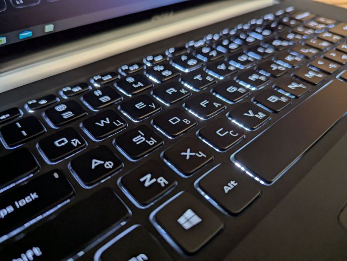 Ноутбук Dell XPS 15-9530 / 15.6" (1920x1080) IPS Touch / Intel Core i5-4200H (2 (4) ядра по 2.8 - 3.4 GHz) / 8 GB DDR3 / 240 GB SSD / Intel HD Graphics 4600 / WebCam / Windows 10 б/в - зображення 6