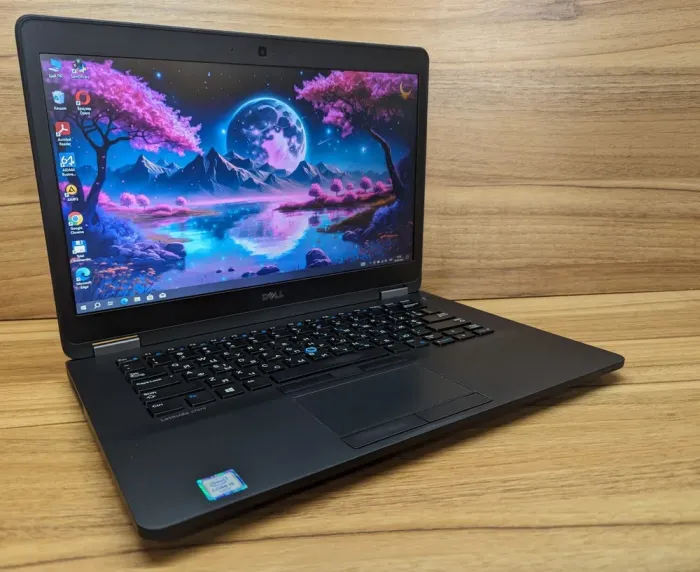Ультрабук Dell Latitude E7470 / 14" (1600x900) TN / Intel Core i5-6300U (2 (4) ядра по 2.4 - 3.0 GHz) / 8 GB DDR4 / 256 GB SSD / Intel HD Graphics 520 / WebCam / Windows 10 б/в - зображення 4