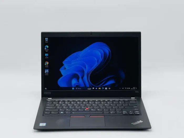 Ультрабук Lenovo ThinkPad T490s / 14" (1920x1080) IPS / Intel Core i5-8265U (4 (8) ядра по 1.6 - 3.9 GHz) / 8 GB DDR4 / 240 GB SSD / Intel UHD Graphics / WebCam б/в - зображення 3