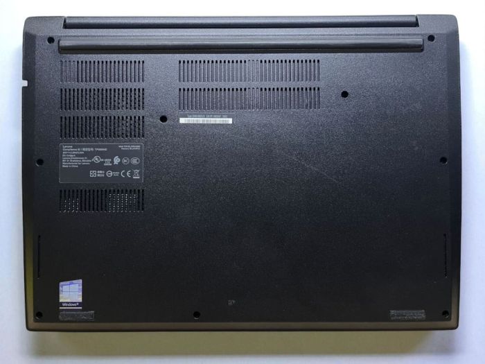 Ультрабук Lenovo ThinkPad E490 / 14" (1366х768) TN / Intel Core i3-8145U (2 (4) ядра по 2.1 - 3.9 GHz) / 8 GB DDR4 / 256 GB SSD / Intel UHD Graphics 620 / WebCam б/в - зображення 8