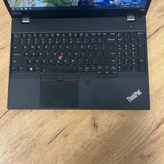 Ультрабук Б-клас Lenovo ThinkPad T590 / 15.6" (1920x1080) IPS / Intel Core i5-8365U (4 (8) ядра по 1.6 - 4.1 GHz) / 16 GB DDR4 / 250 GB SSD / Intel UHD Graphics / WebCam б/в - зображення 7