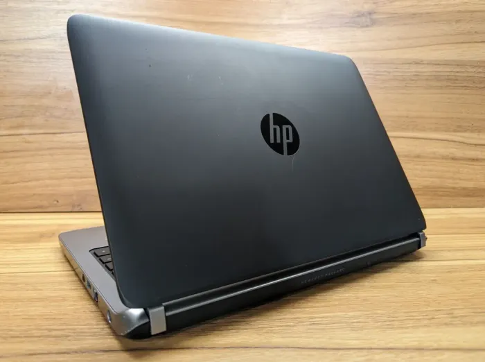 Ультрабук HP ProBook 430 G2 / 13.3" (1366x768) TN / Intel Core i3-5010U (2 (4) ядра по 2.1 GHz) / 8 GB DDR3 / 256 GB SSD / Intel HD Graphics 5500 / Windows 10 б/в - зображення 6