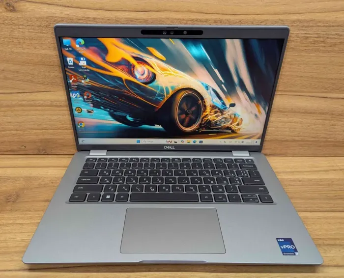 Ультрабук Dell Latitude 5440 / 14" (1920x1080) IPS / Intel Core i7-1355U (10 (12) ядер по 3.7 - 5.0 GHz) / 16 GB DDR4 / 256 GB SSD / Intel Iris Xe Graphics / WebCam / HDMI / Windows 11 б/в - зображення 2