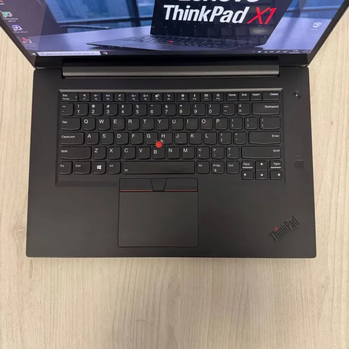 Ігровий ультрабук Lenovo ThinkPad X1 Extreme / 15,6" (3840x2160) IPS / Intel Core i7-8850H (6 (12) ядер по 2,6 - 4,3 ГГц) / 16 ГБ DDR4 / 512 ГБ SSD NVMe / nVidia GeForce GTX 1050 Ti Max-Q, 4 ГБ GDDR5, 128-біт / WebCam б/в - зображення 7